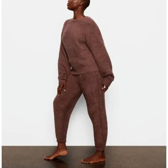 Skims NWT Boucle Teddy Cozy Knit Joggers Brown Fleece Sherpa Drawstring 2X-3X - Picture 2 of 11
